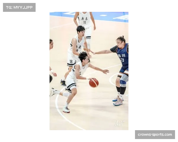 广东四川等队季前赛保持全胜 新赛季竞争格局初现